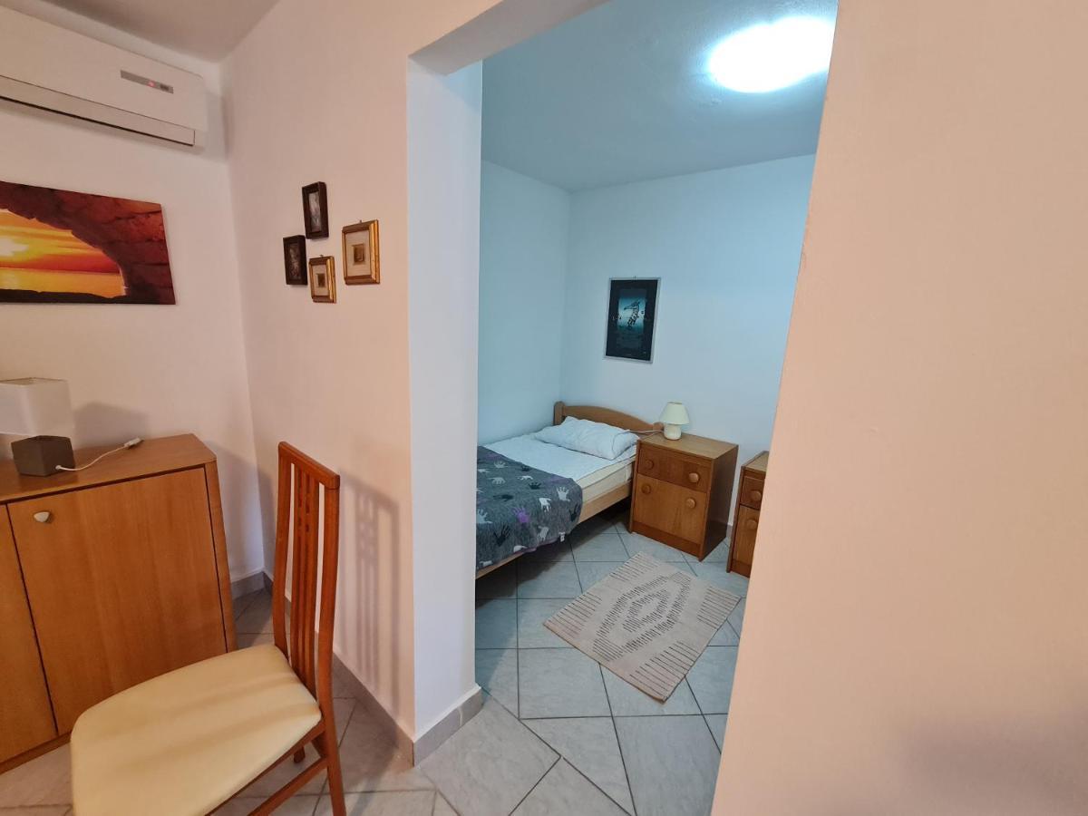 이졸라 Apartma Pina 아파트 외부 사진